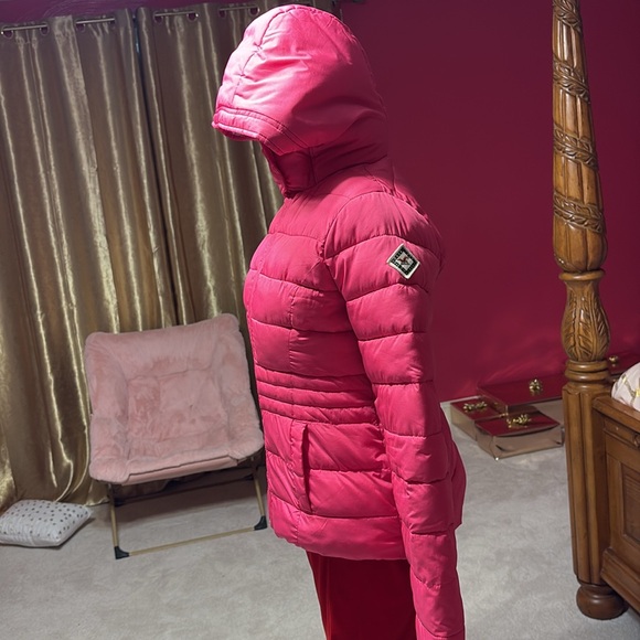 Hollister puffer jacket - Picture 3 of 8